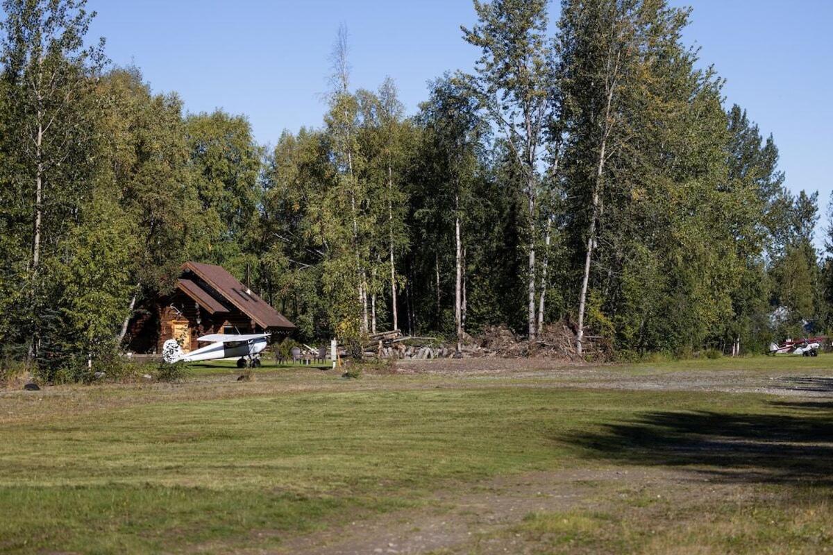 The Airstrip Talkeetna Exterior photo